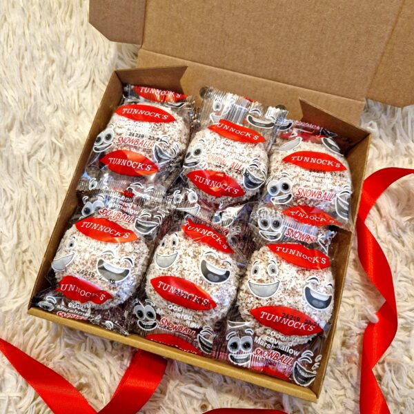 Tunnock's Snowballs Gift Box