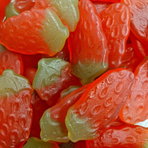 Haribo Giant Strawbs 350g Pouch