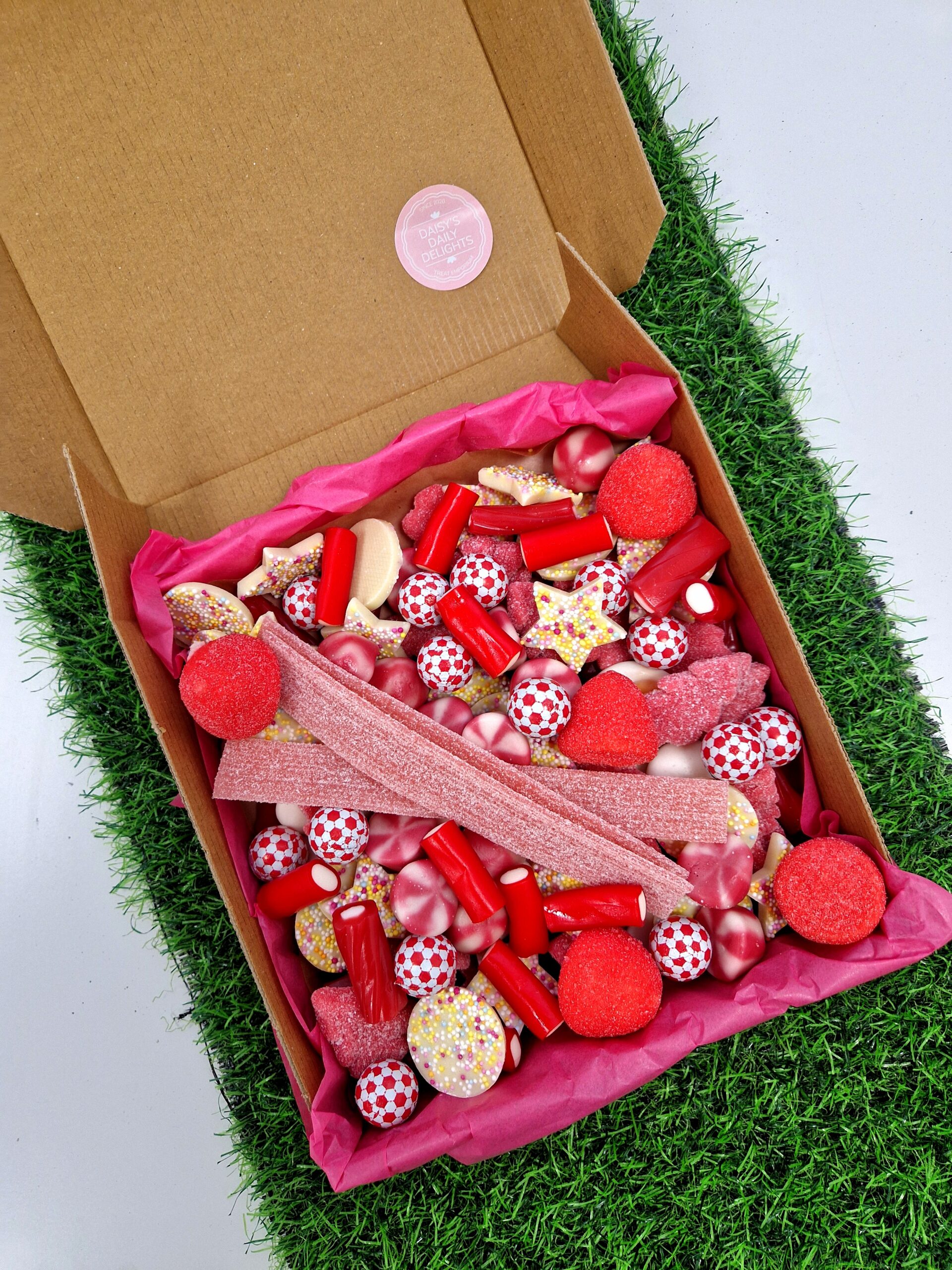 Football Sweet Box - Manchester United - Image 2